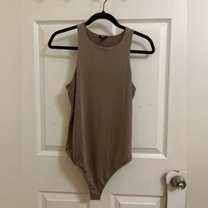 Express body contour body suit size medium